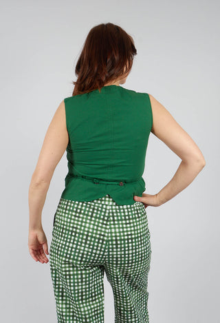 Gertrud Gilet in Grass