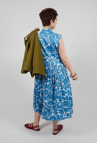 Sleeveless Dress in Flowers