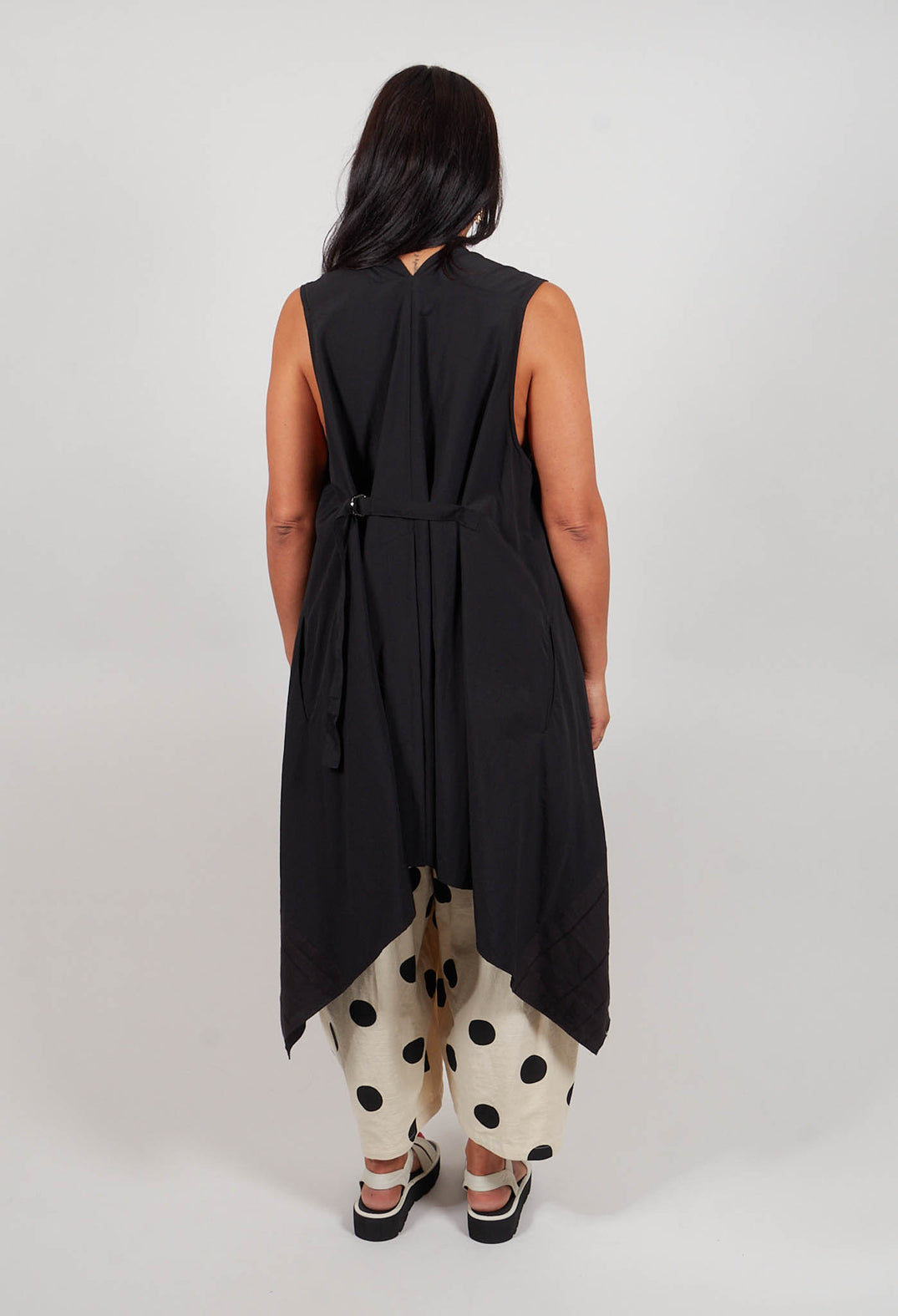 Sleeveless Longline Top in Black