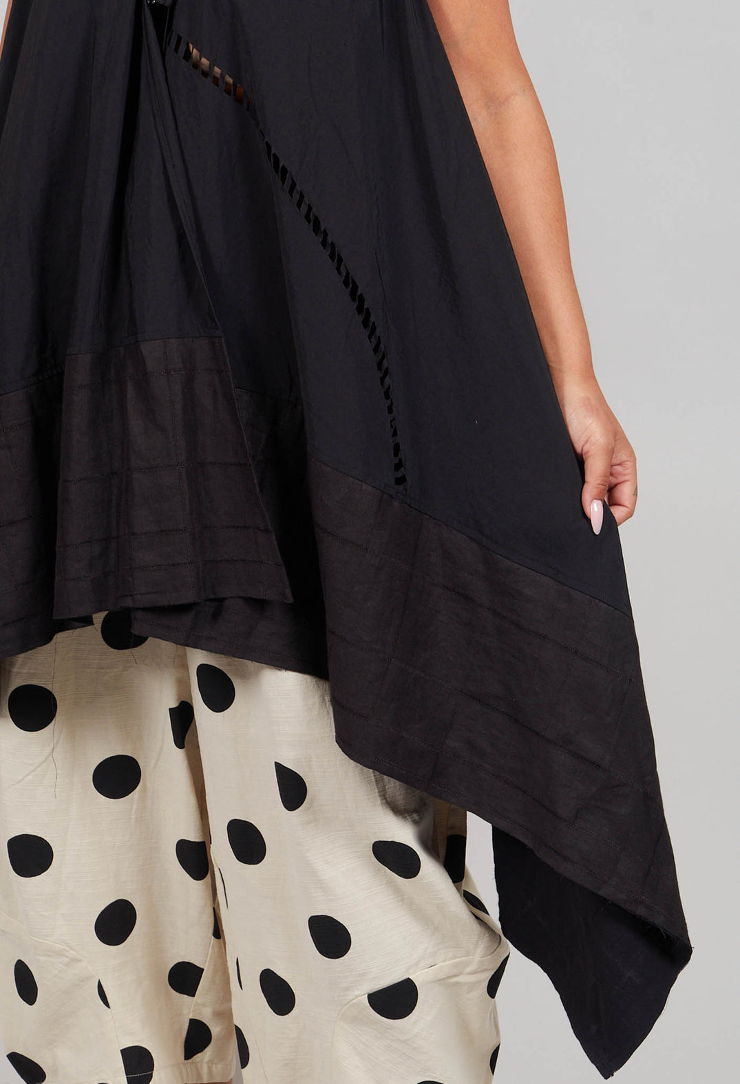 Sleeveless Longline Top in Black