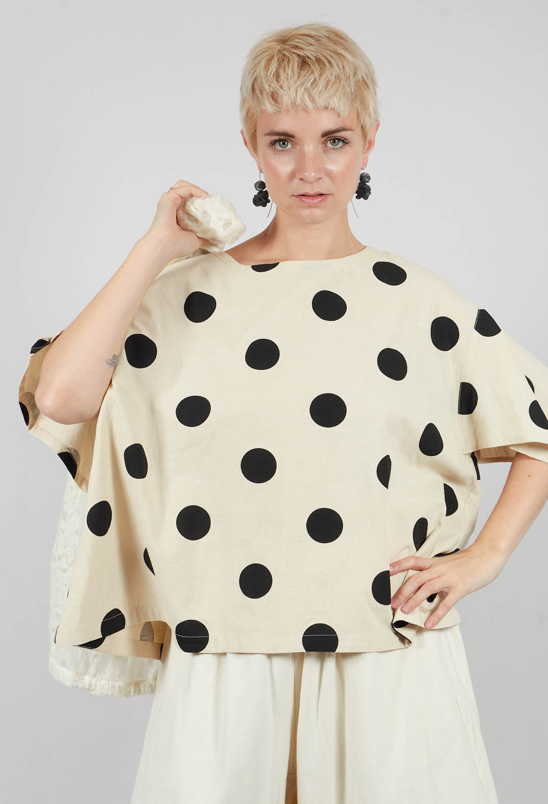 Spotted Short Sleeve Top in Brown