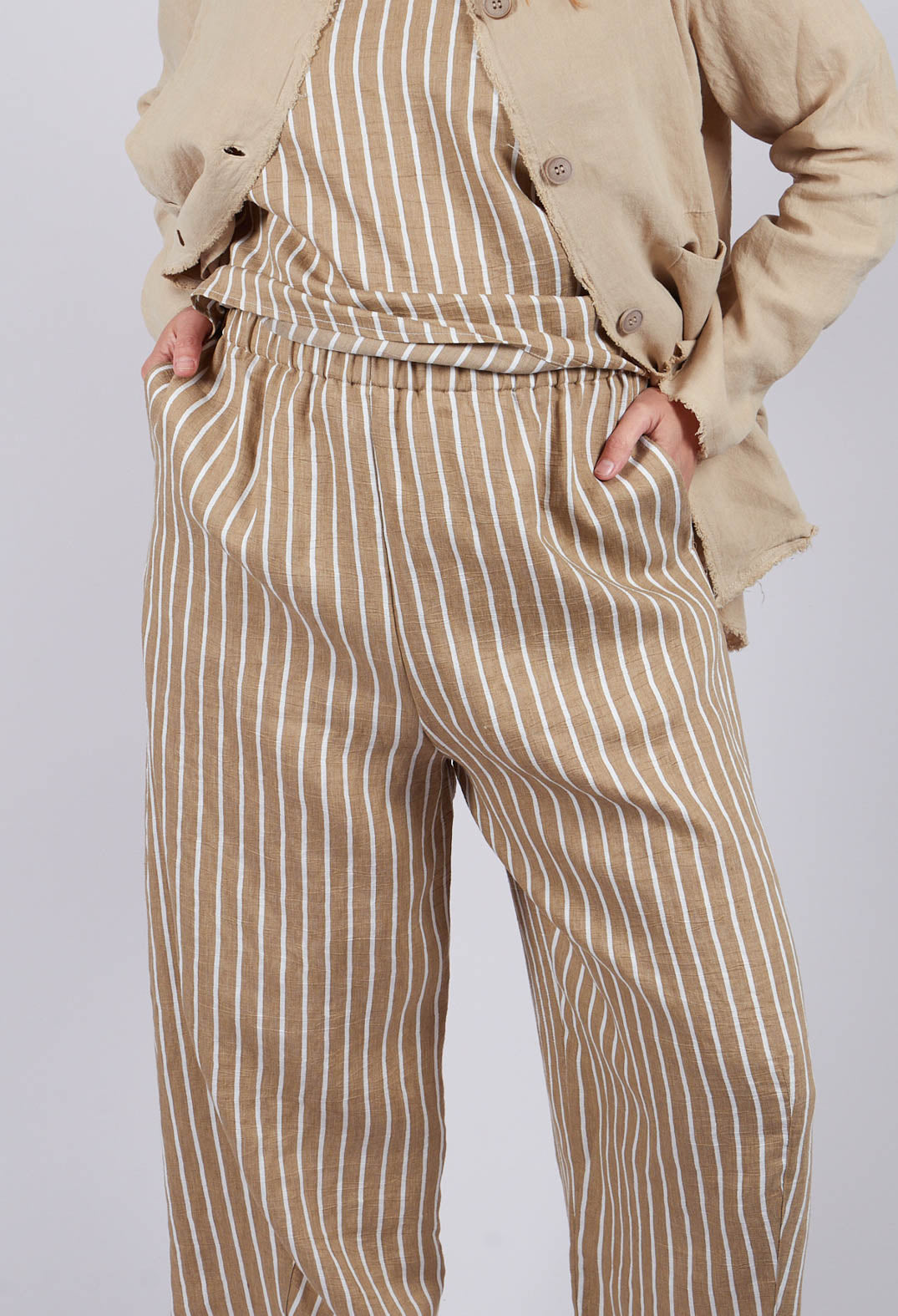 Easy Trousers in Riga Sabbia