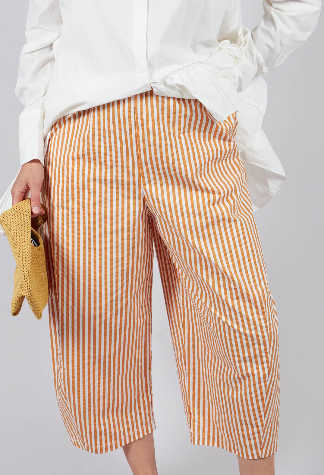 Easy Barrel Trousers in Riga Sabbia