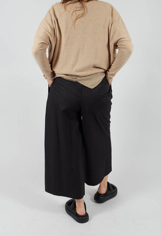 Trousers with Wide Leg in Nero