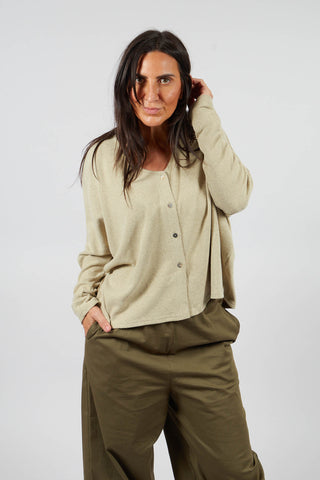 V-Neck Cardigan in Lint