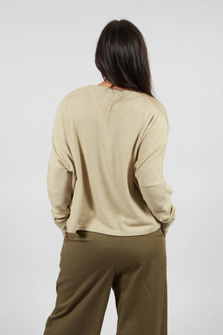 V-Neck Cardigan in Lint