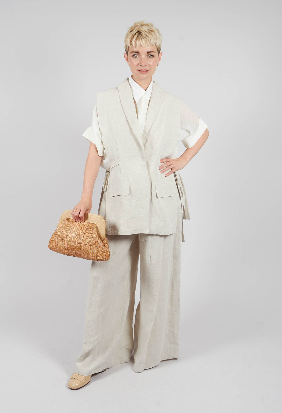 Shirt with Large Pockets in Avorio