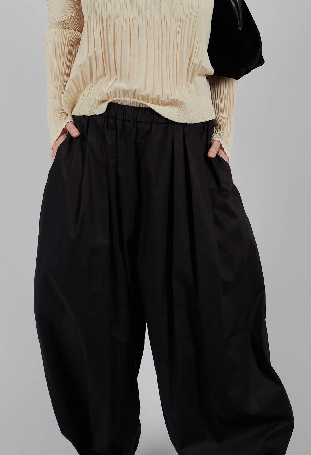 Balloon Trouser in Nero