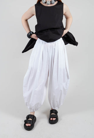Cuffed Trouser in Off White