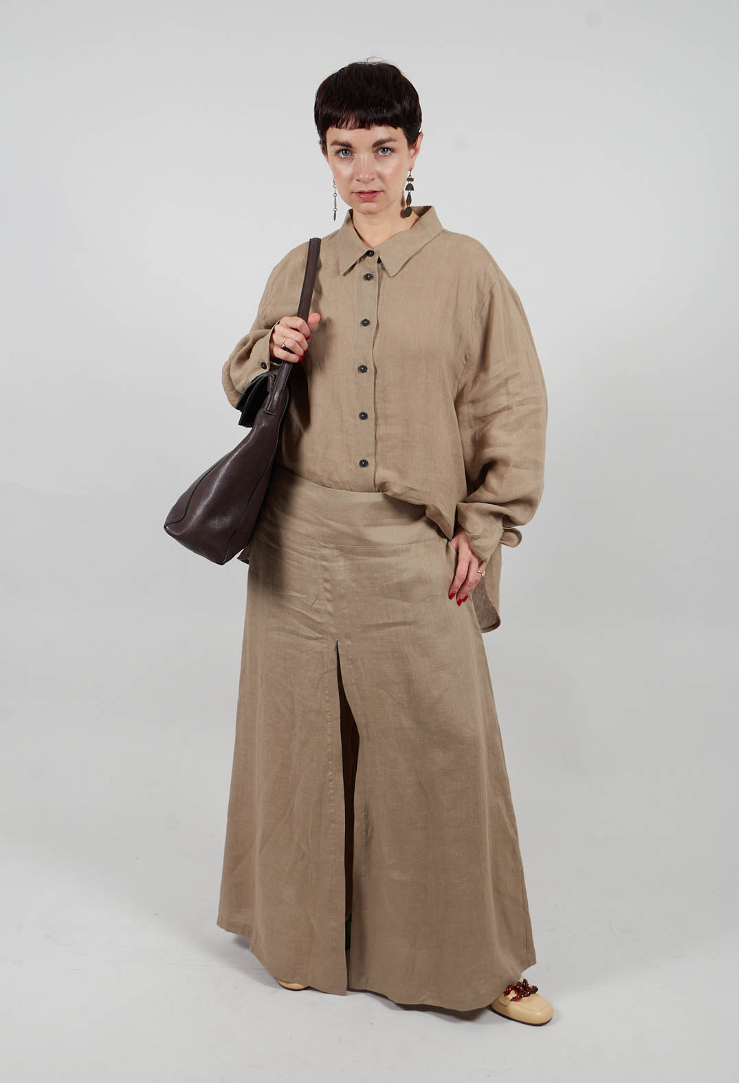 Wide Leg Trouser in Taupe