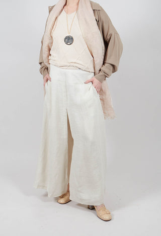 Wide Leg Trouser in Greige