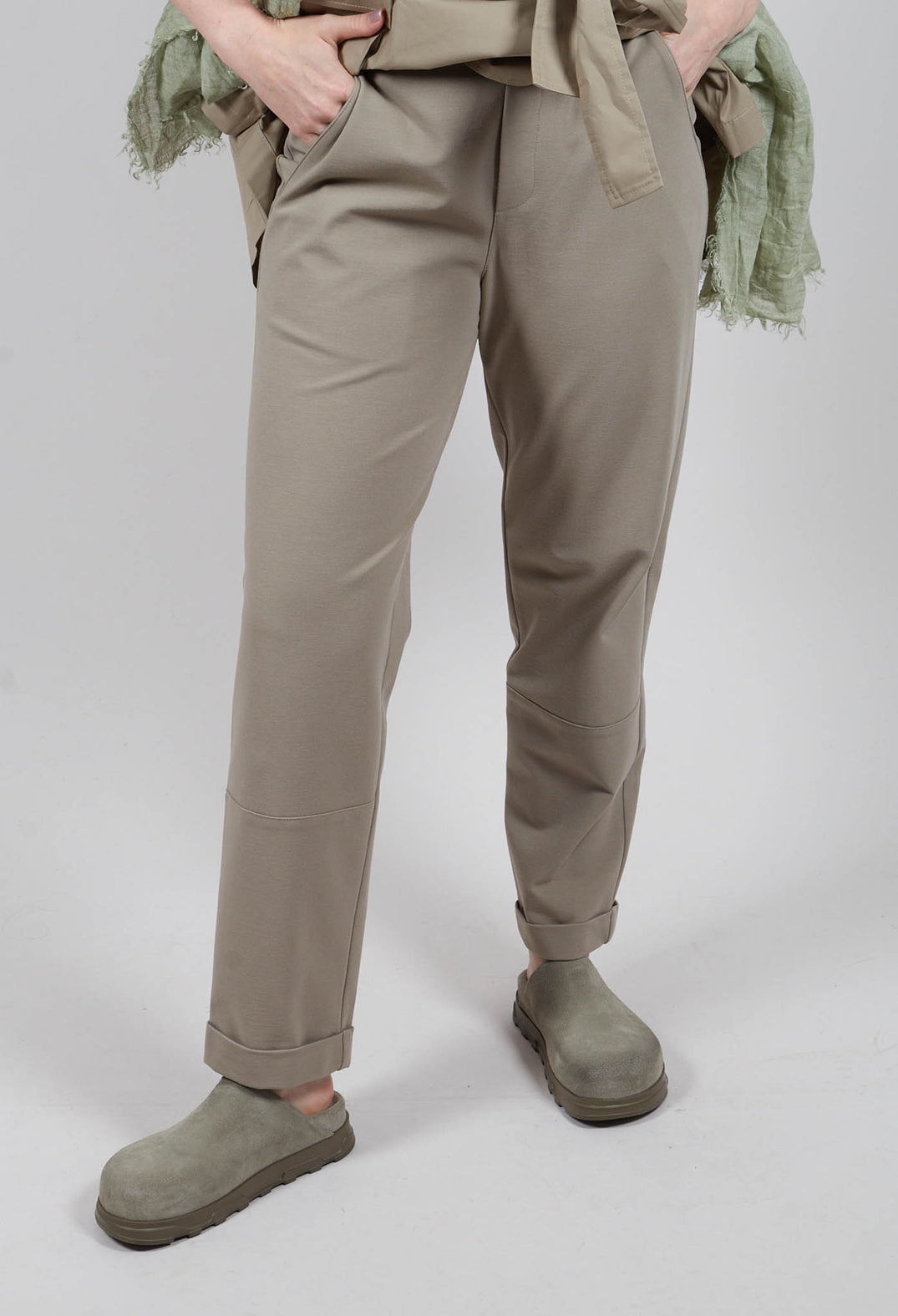 Slim Fit Trouser in Taupe