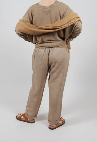 Linen Trousers in Taupe