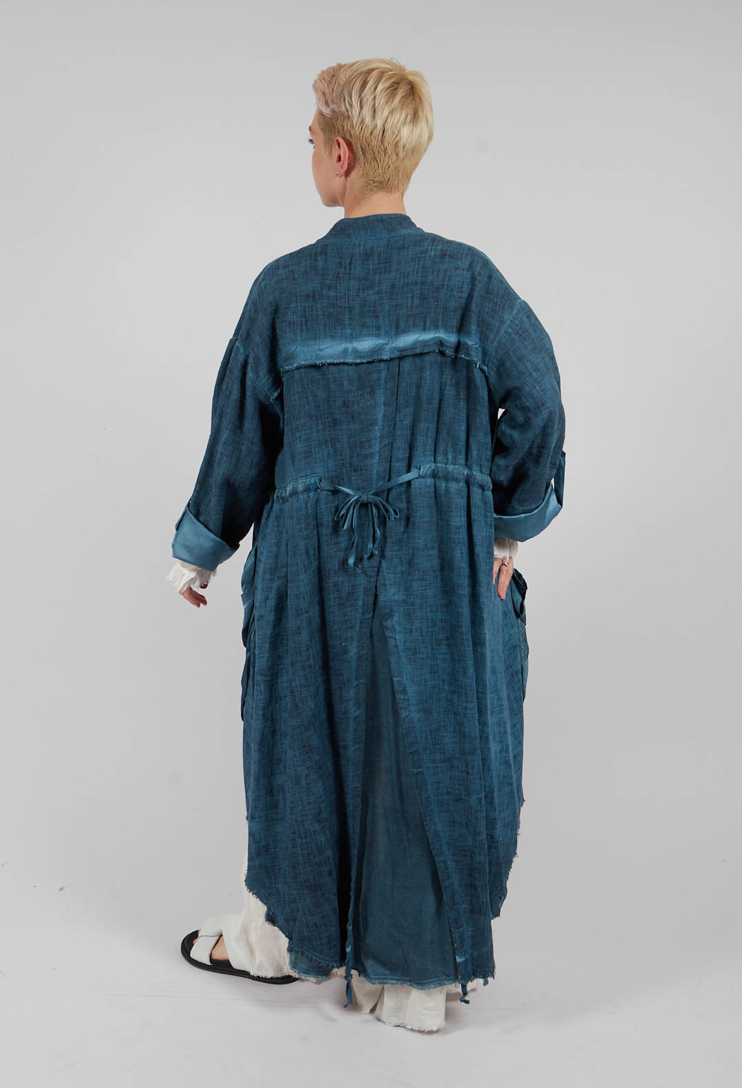 Dust Coat with Large Pockets in Blue Matisse