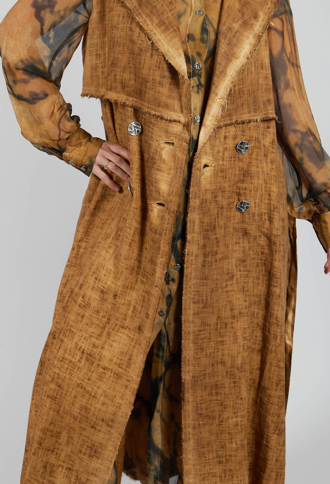 Maxi Gilet in Bronze Honey