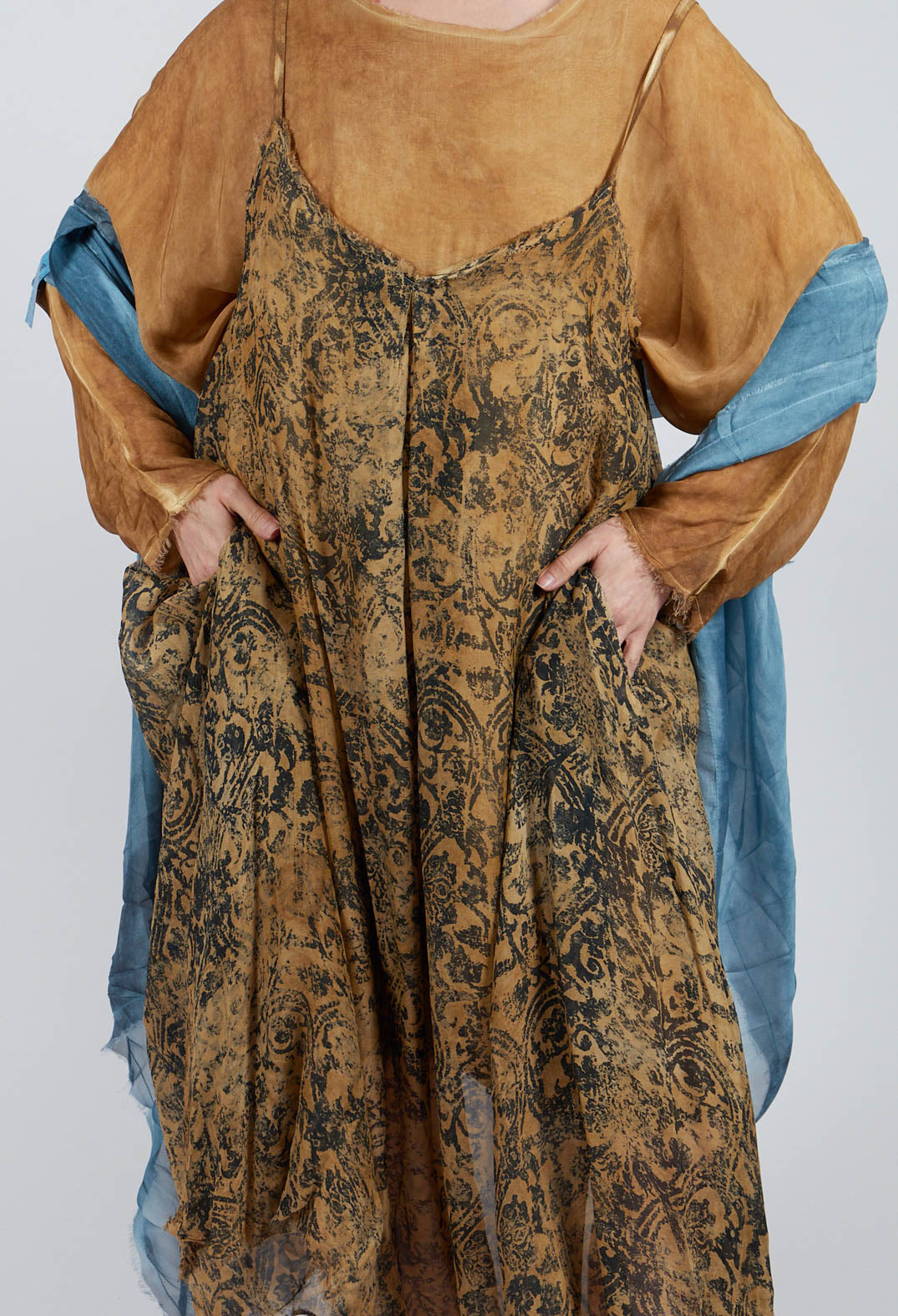Long Dress with Asymmetric Hem in Bronze Honey Print