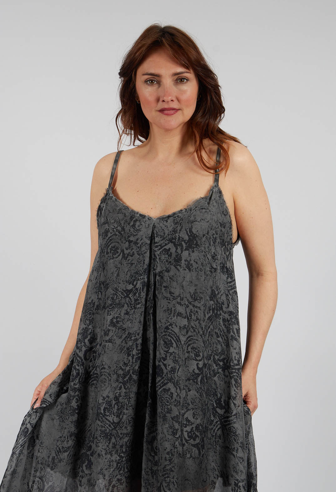 Long Dress with Asymmetric Hem in Anthracite Print