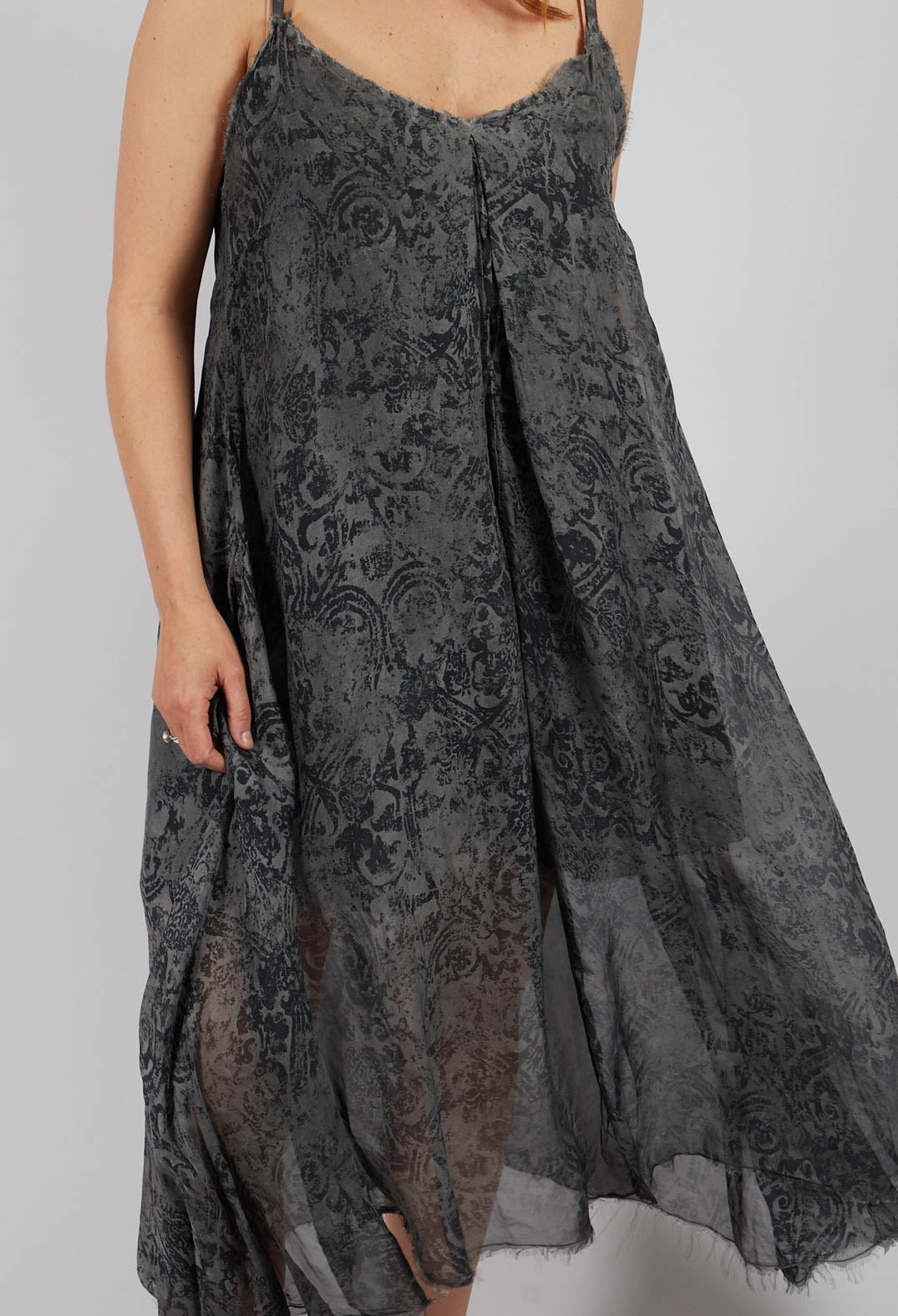 Long Dress with Asymmetric Hem in Anthracite Print