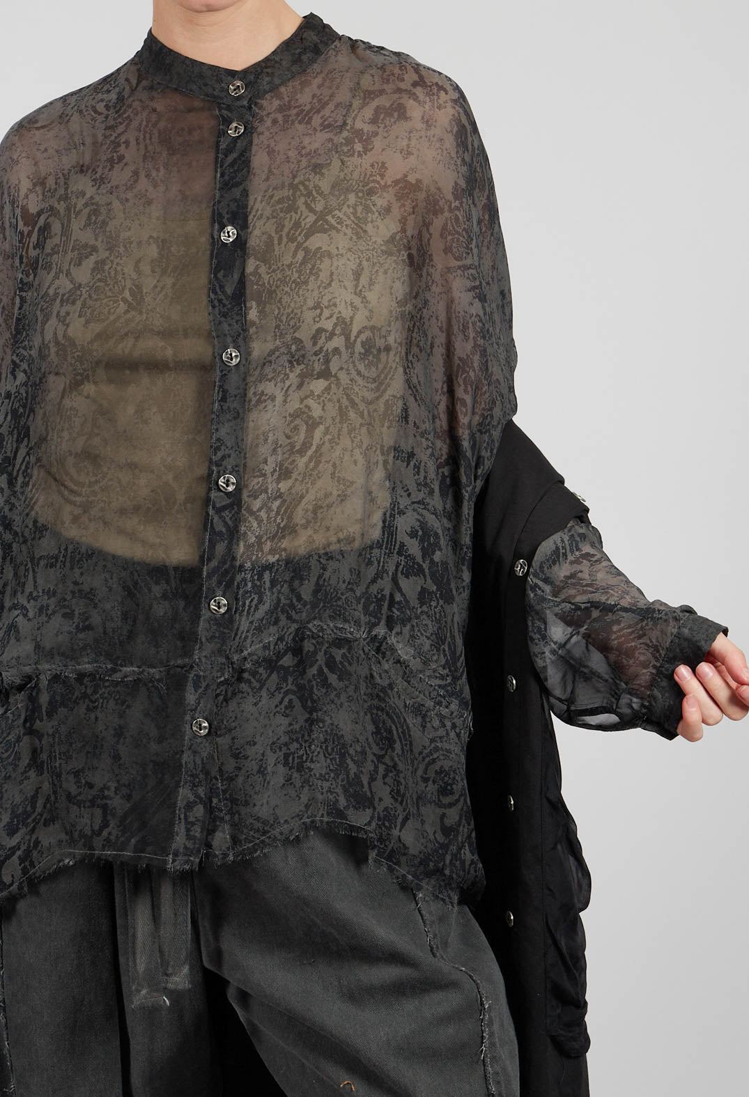 Long Sleeve Blouse in Anthracite Print