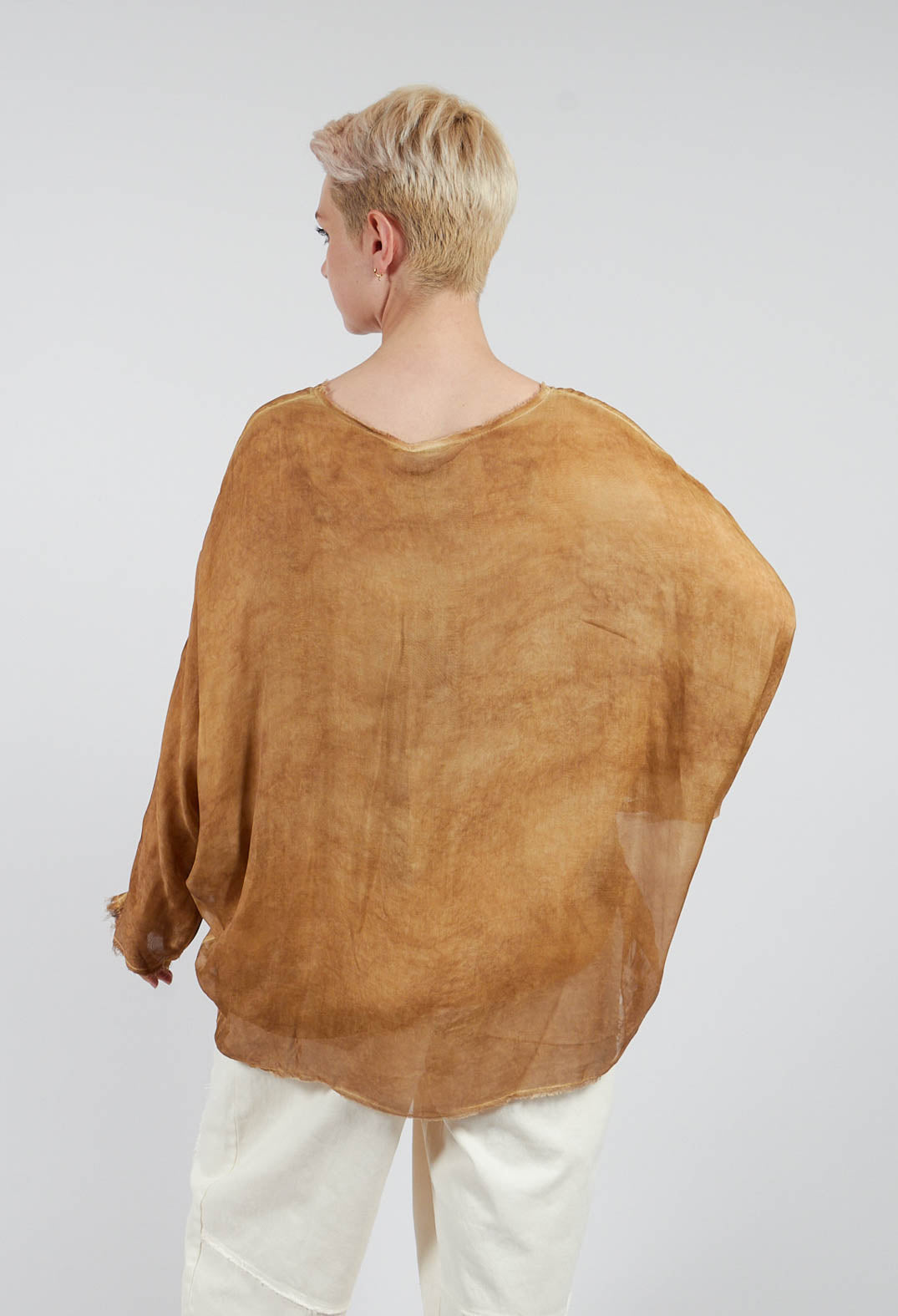 Round Neck Top in Bronze Honey