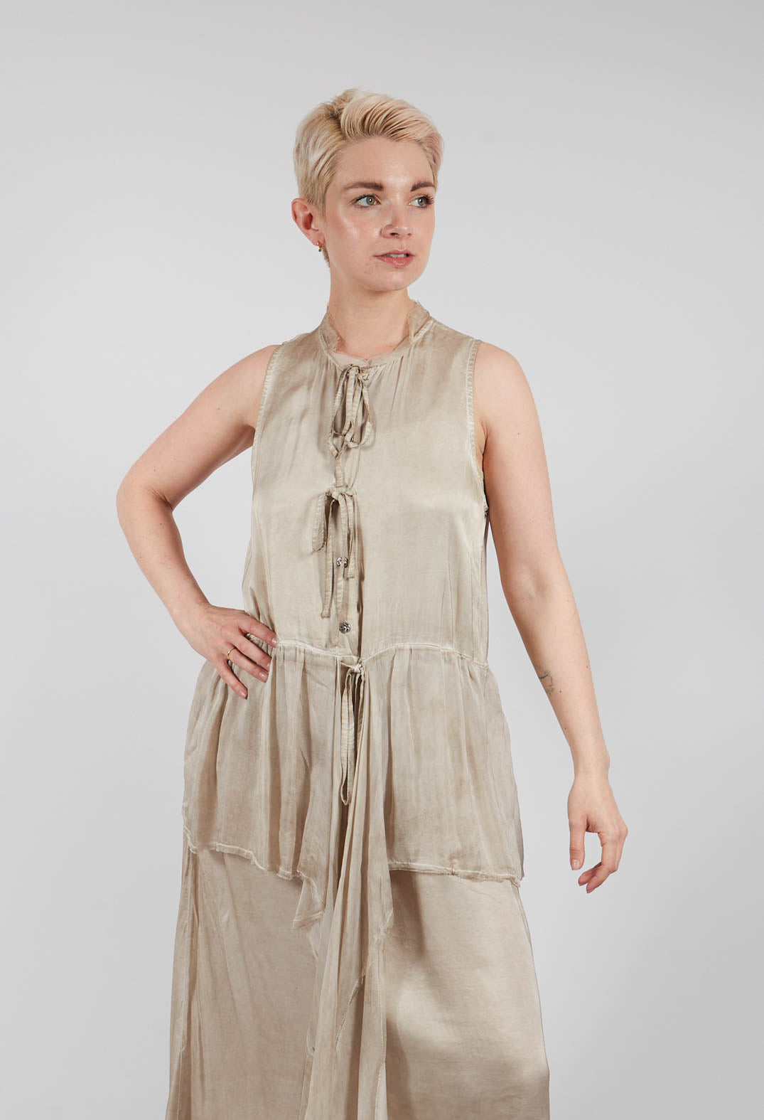 Sleeveless Dress in Sand Shell