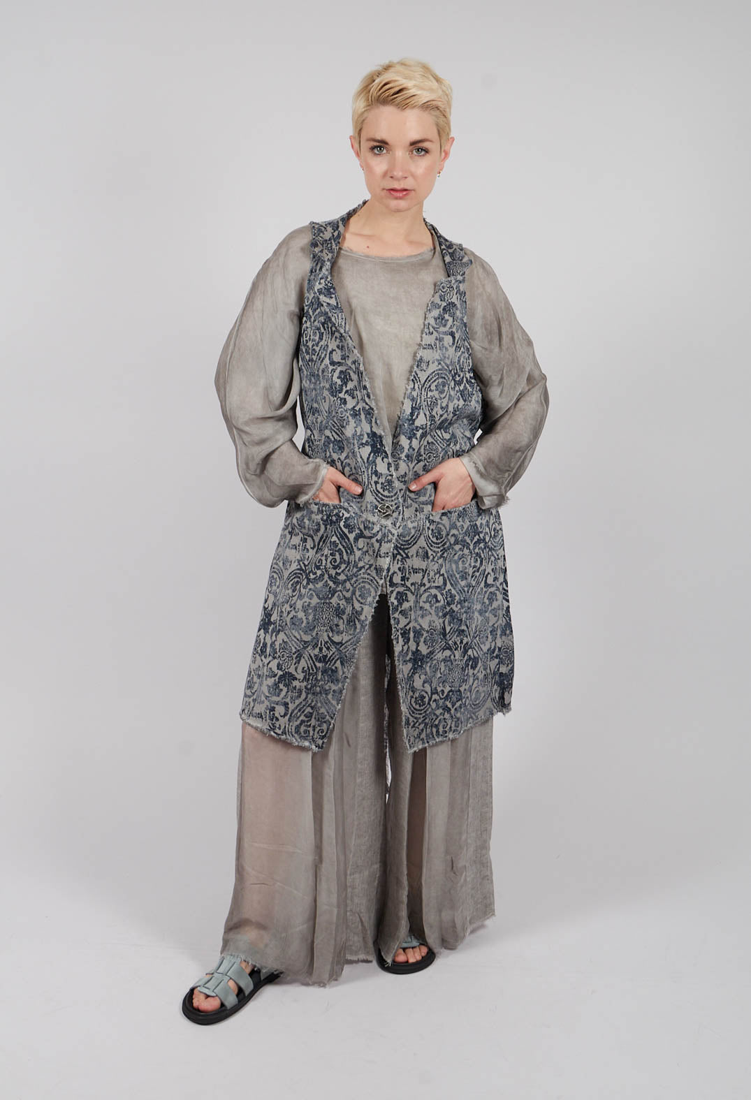 Longline Gilet in Grey Shadow