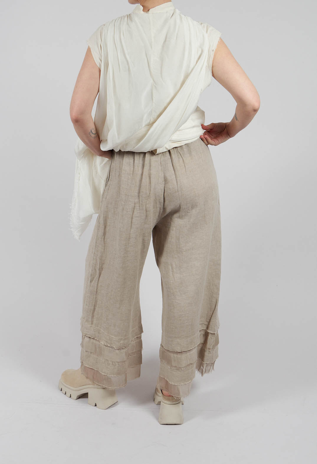 Trousers with Double Ruffle in Sand Shell