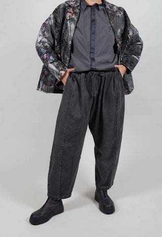 Relaxed Fit Trousers in Plain Anthracite