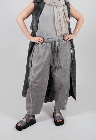 Relaxed Tapered Leg Trousers in Grey Shadow