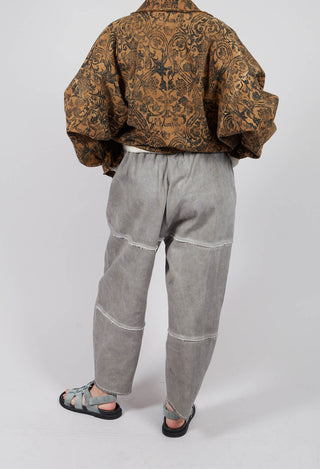 Relaxed Tapered Leg Trousers in Grey Shadow