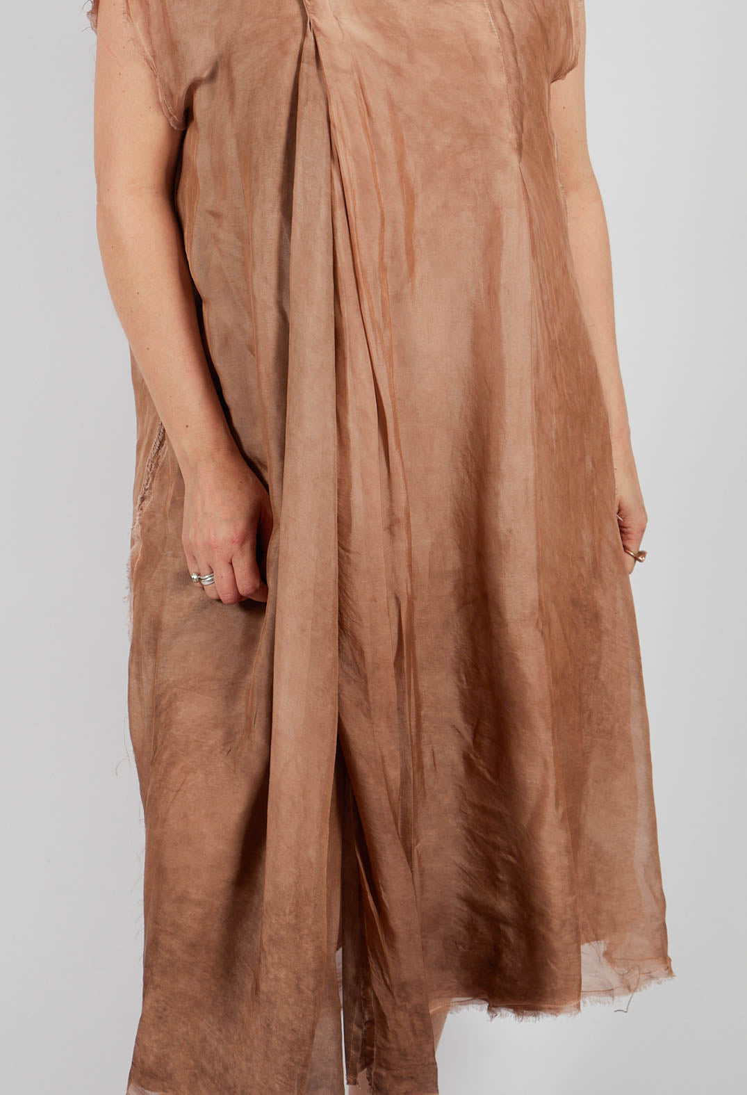 Long Dress with Short Sleeves in Spicy Cinnamon