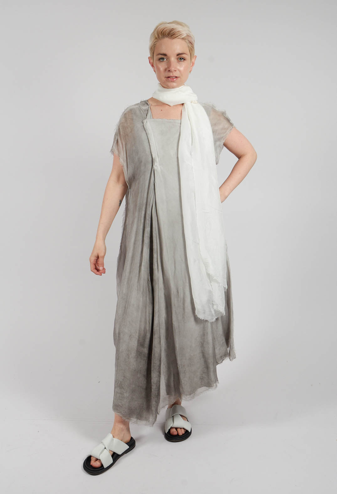 Long Dress with Short Sleeves in Grey Shadow