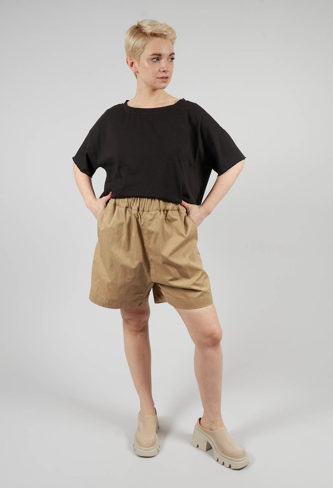 Shorts WG in Gold