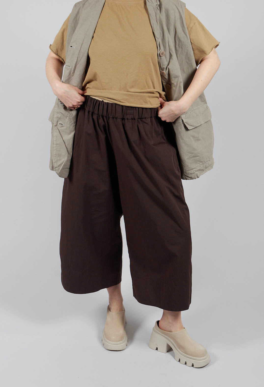 Wide Trousers WG in Brown