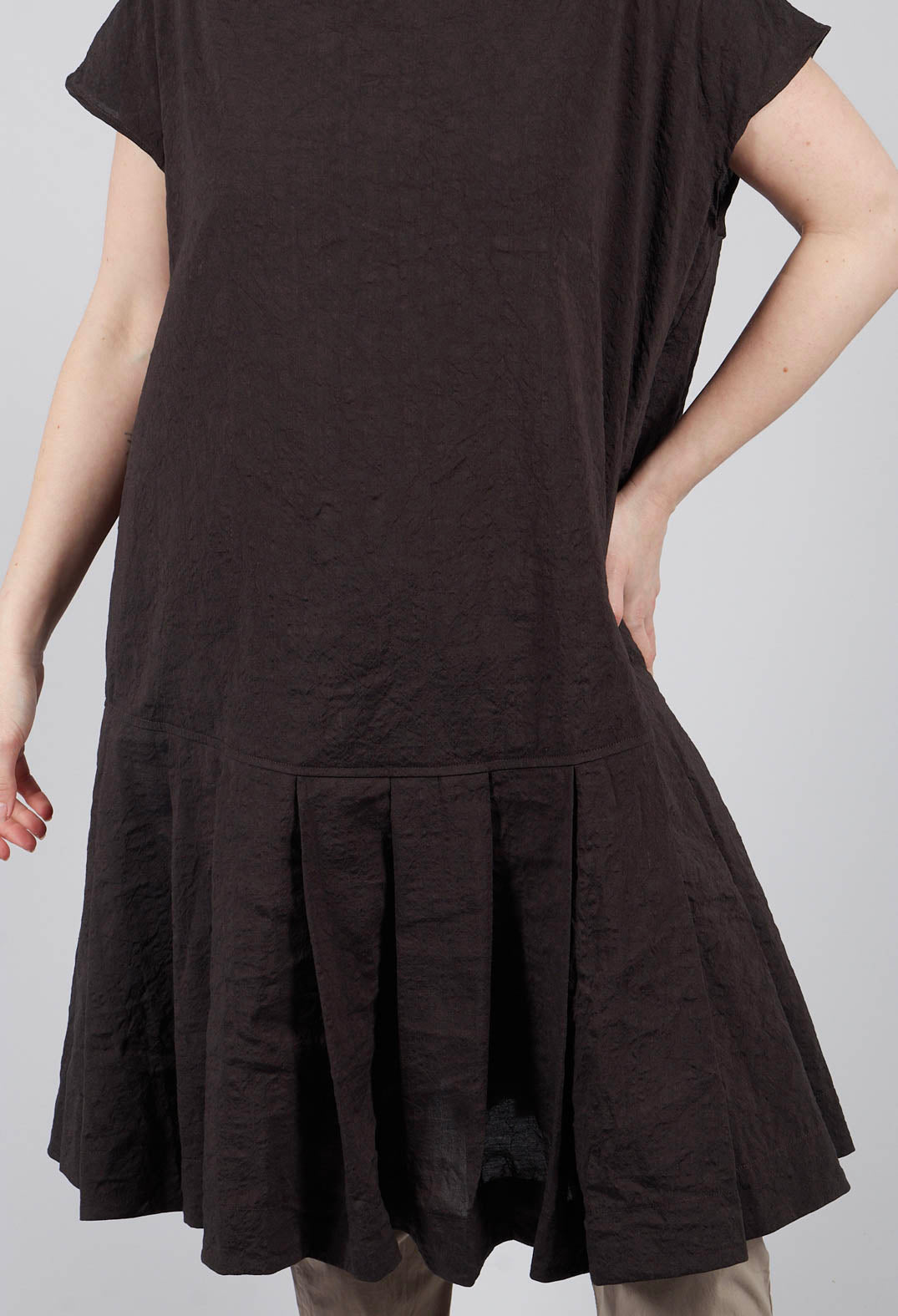 Low Waisted Dress CR in Brown
