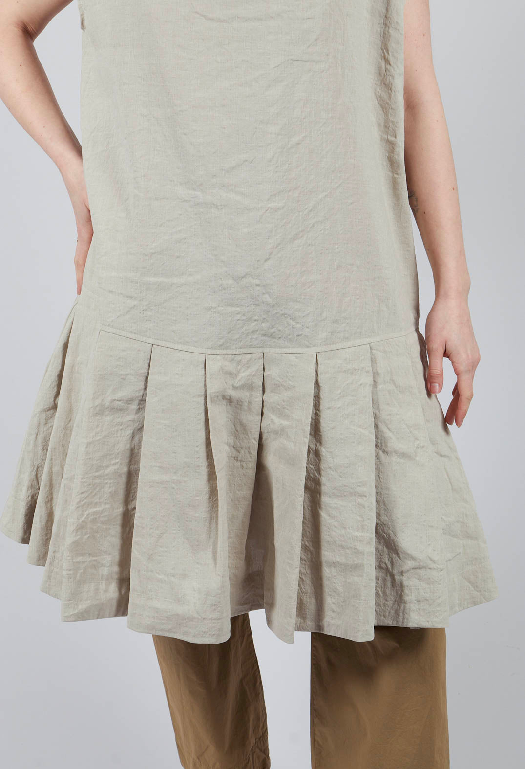 Low Waisted Dress CR in Stone