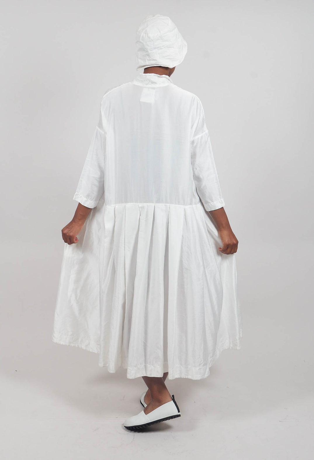 Pleated Collar Dress SC in Milk