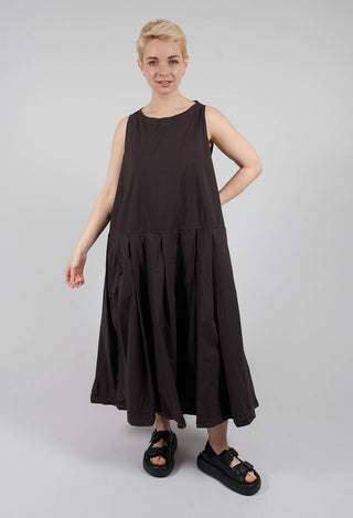 Pleated Sleeveless Dress TC in Brown