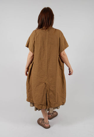 Sleeveless Coat CC in Gold