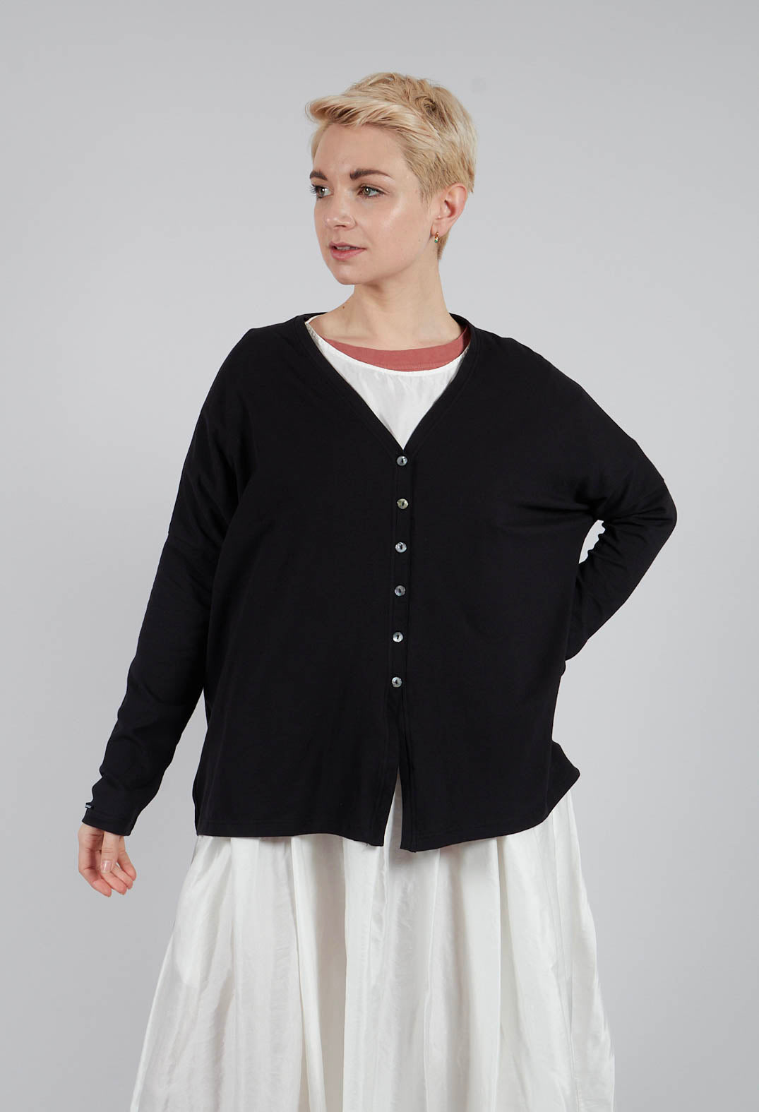 Cardigan JS in Black