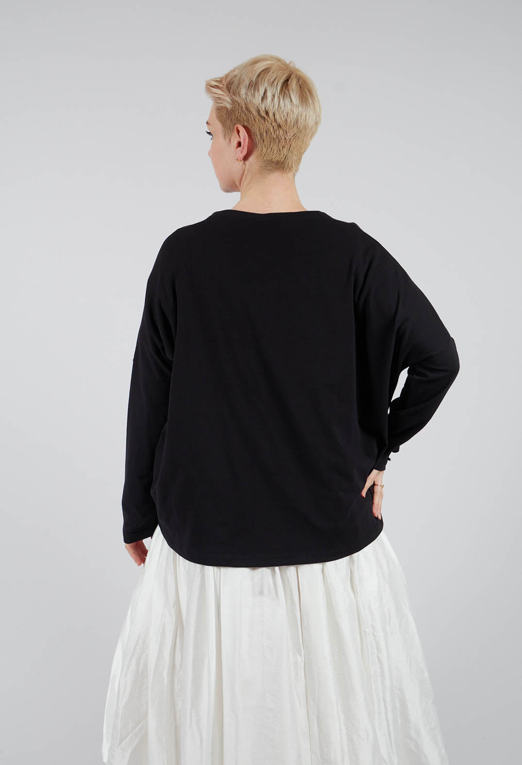 Cardigan JS in Black