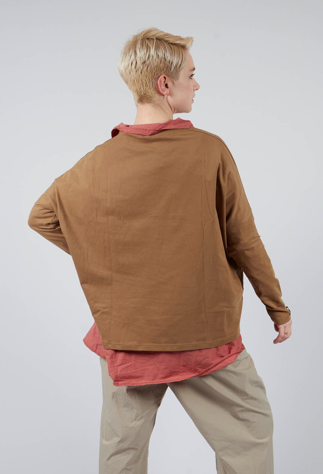 Cardigan JS in Gold