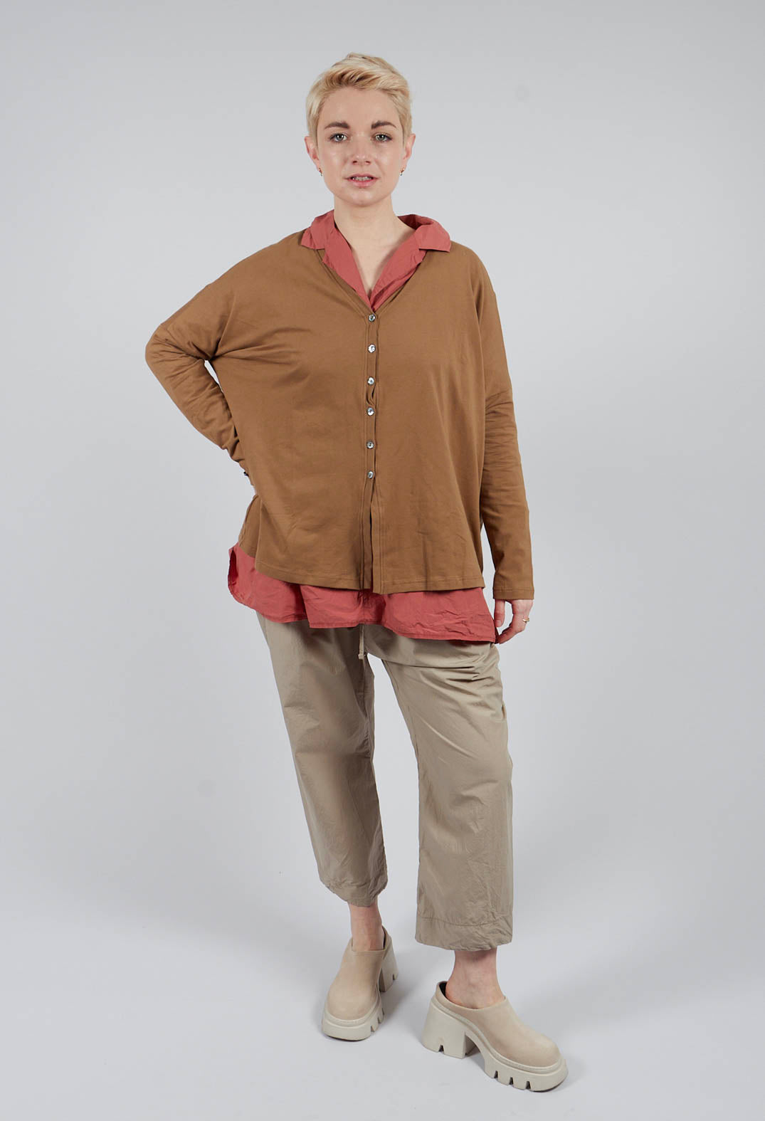 Cardigan JS in Gold