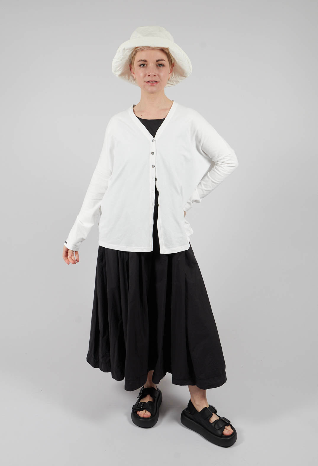 Cardigan JS in Milk