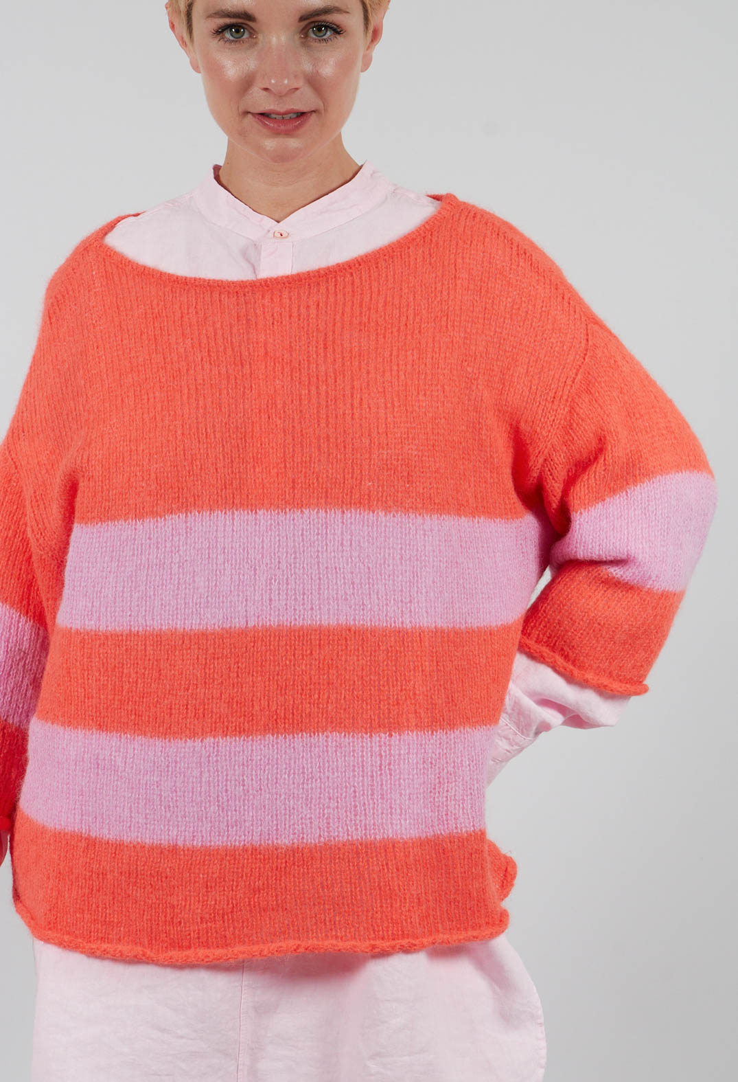 Light and Fluffy Pullover in Orange and Pink