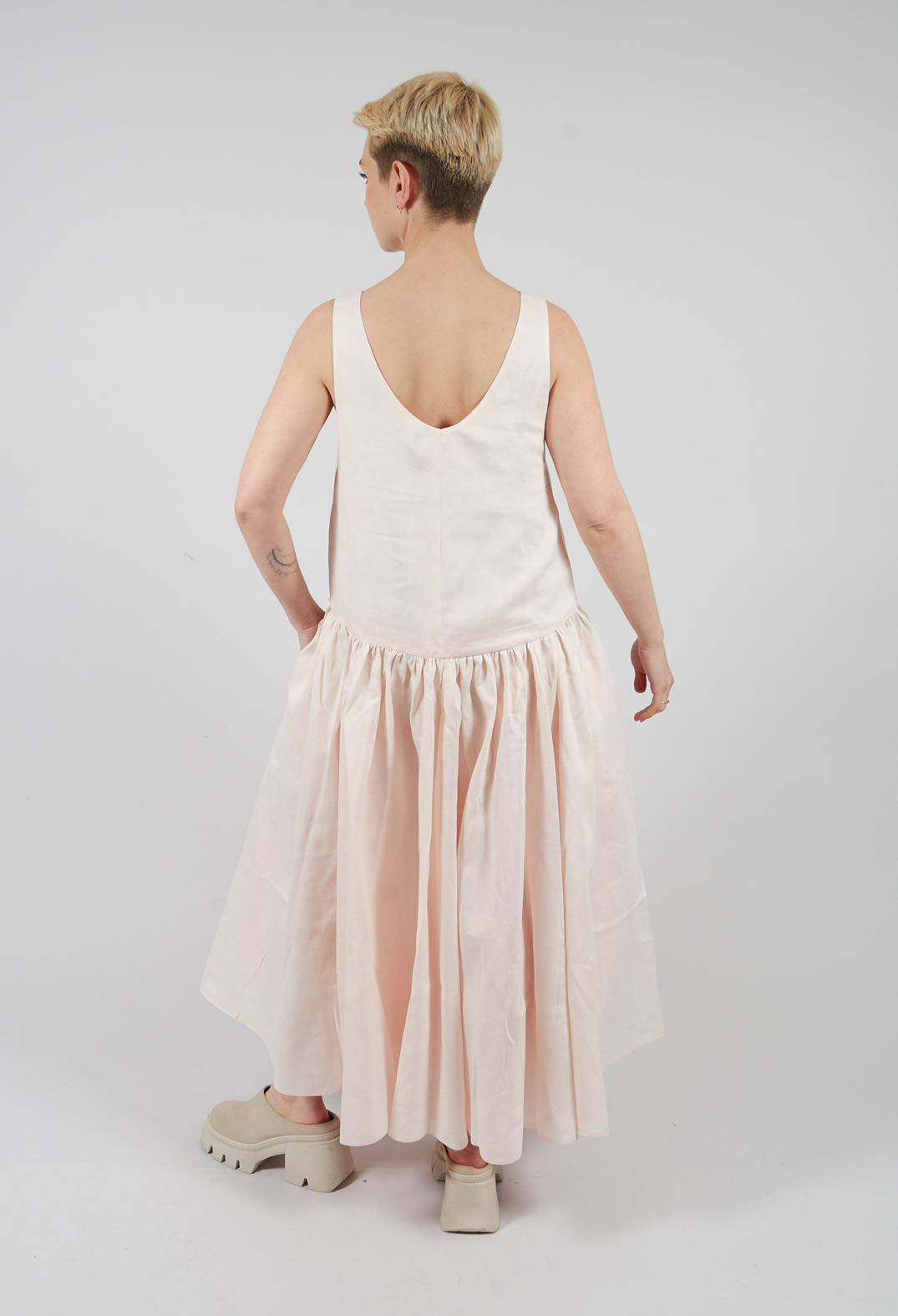 Sleeveless Maxi Dress in Salmon