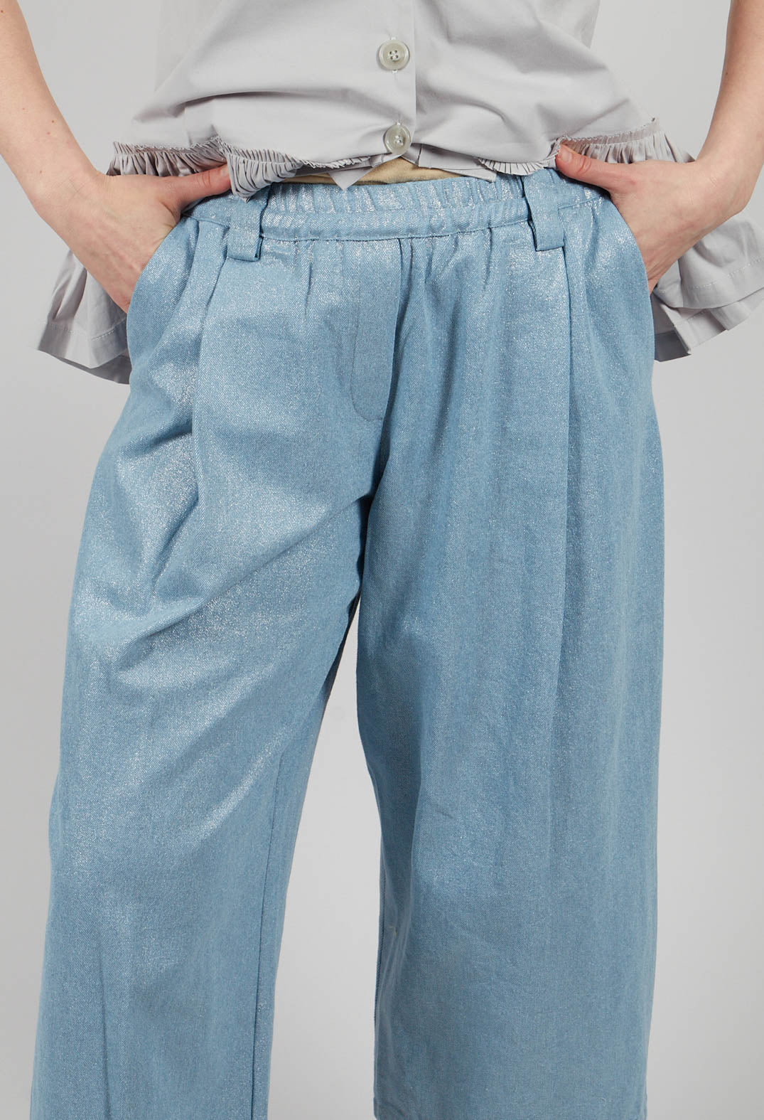 Wide Leg Jean in Jean Gold