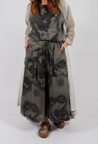 Acerca Trousers in Pirate Map