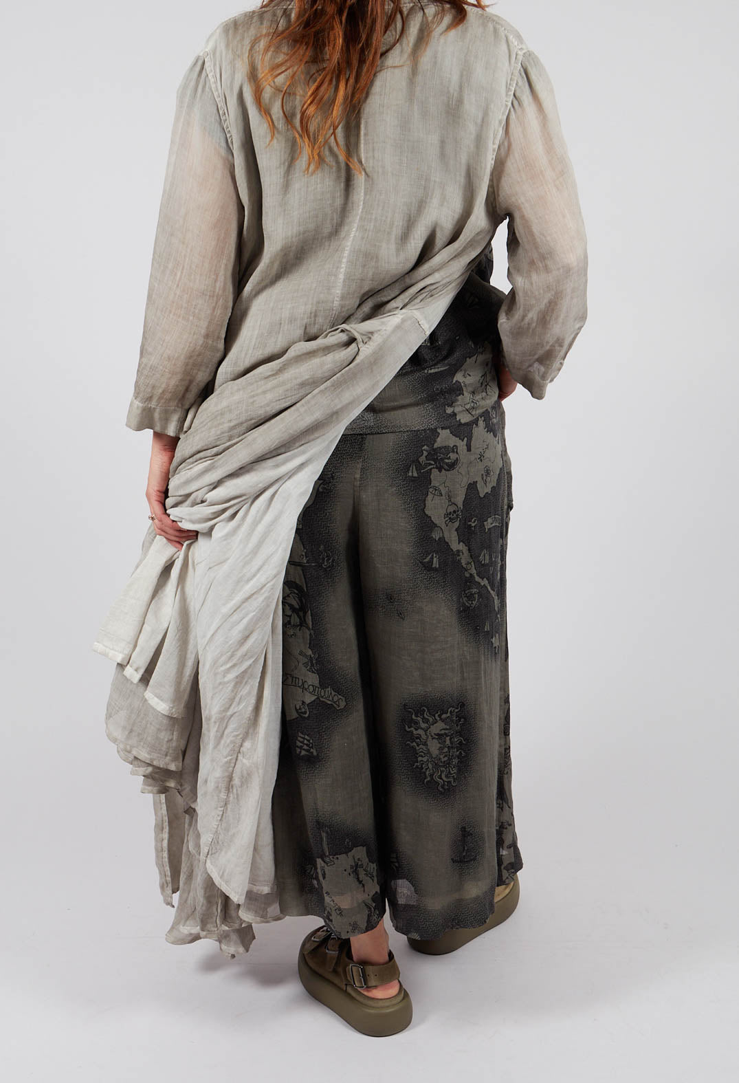 Acerca Trousers in Pirate Map