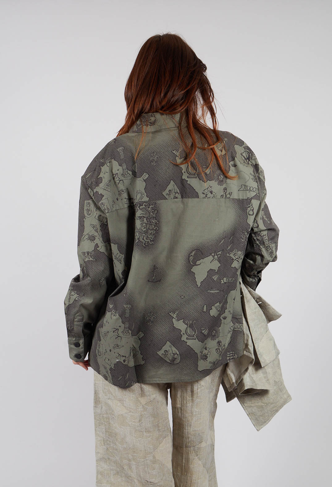 Ozoni Shirt in Pirate Map